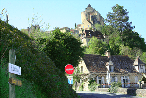Château fort et village de Castelnaud retaillé