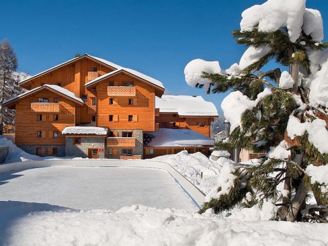 Ski en famille en Haute Savoie : les locations kid friendly