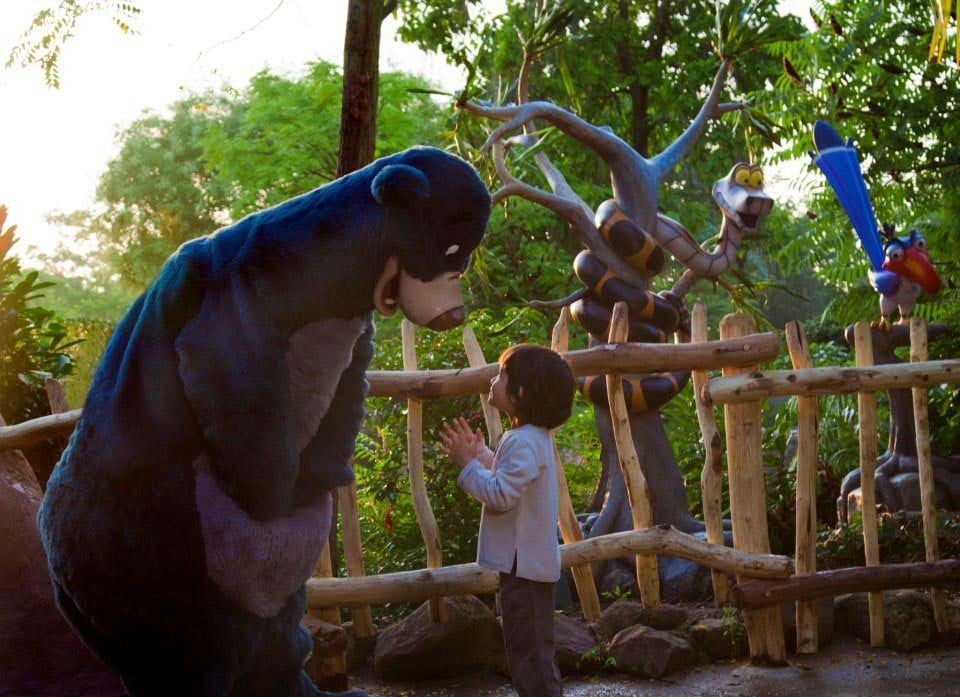 Enfant de 3 ans à Disneyland Paris